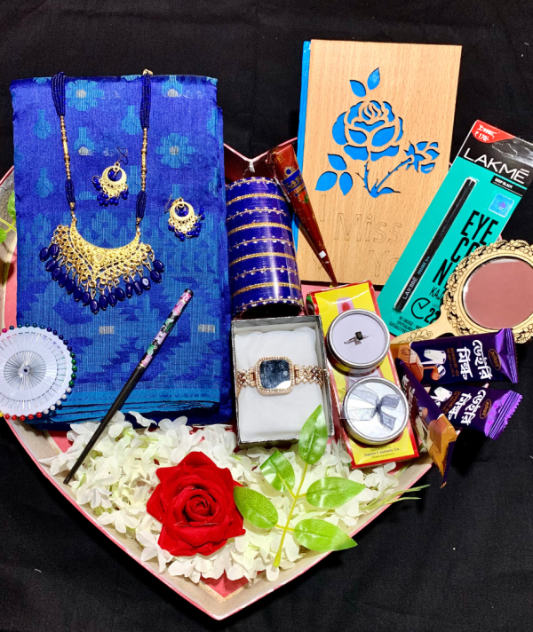 নকশী পল্লী প্রিমিয়াম গিফট বক্স