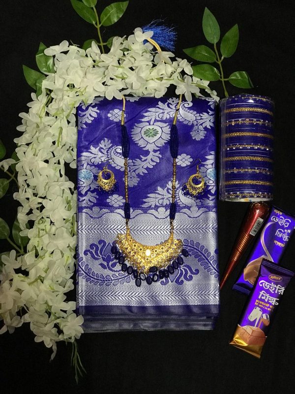 নকশী পল্লী প্রিমিয়াম গিফট বক্স